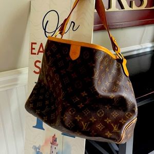 Auntentic Louis Vuitton handbag!